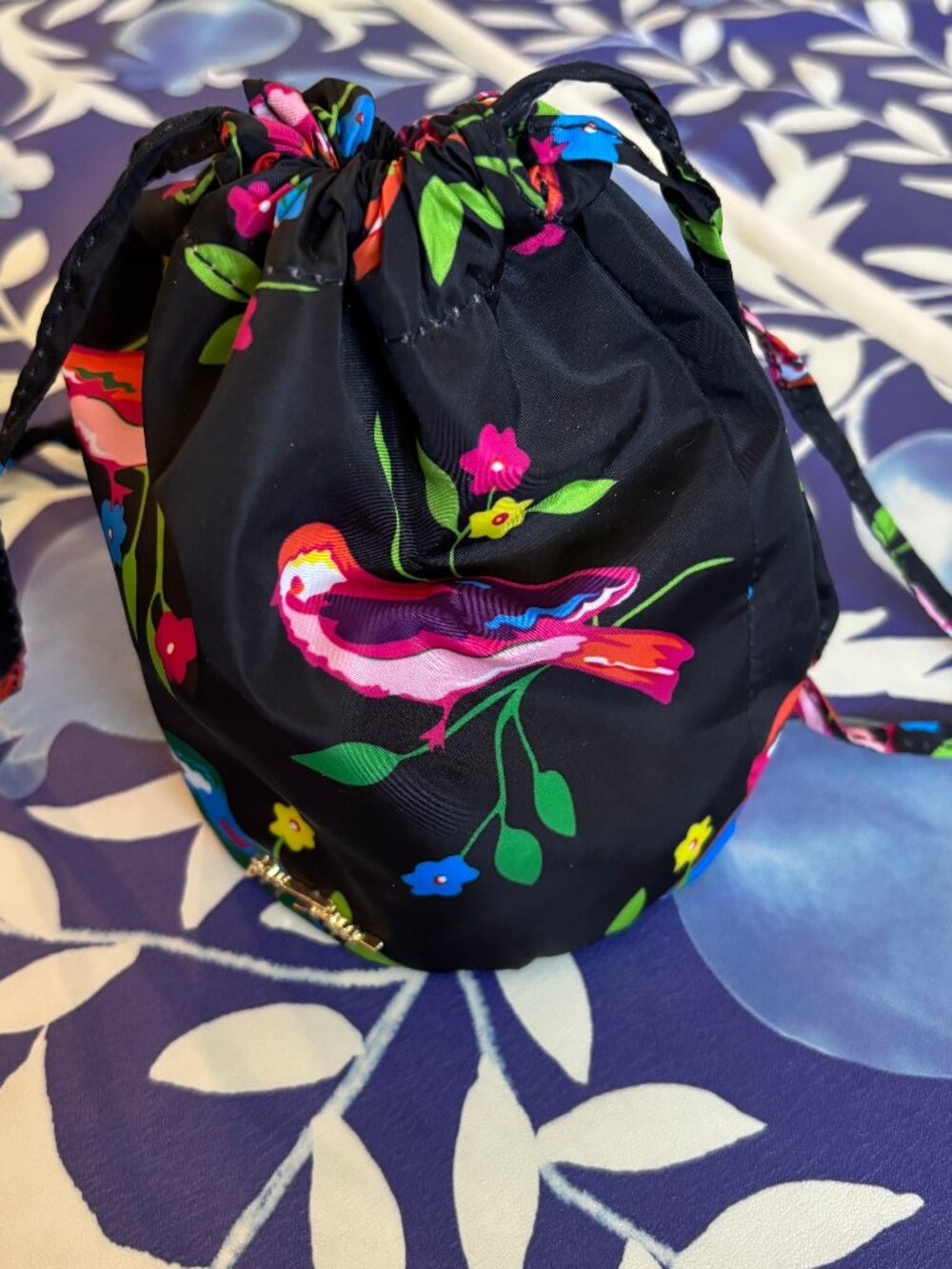 Betsey Johnson "Bird Is the Word" Kitsch Cage Bag w/ Pouch/Tassel/Chain Handle - Picture 8 of 13